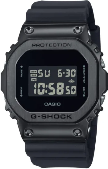 Casio GM-5600UB-1DR G-Shock Kol Saati