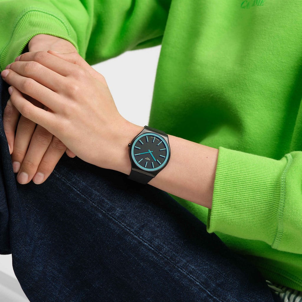 Swatch SS07B111 Obsidian Shimmer Erkek Kol Saati 8 Swatch SS07B111 Obsidian Shimmer Erkek Kol Saati - Görsel 6