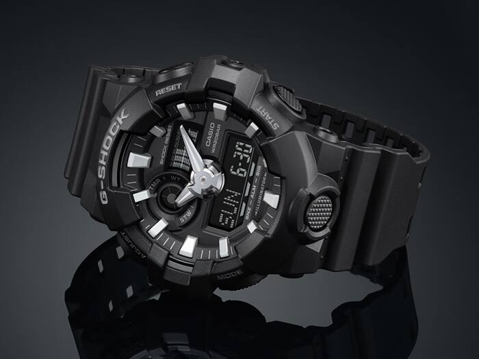 Casio GA-700-1BDR G-Shock Erkek Kol Saati 4 Casio GA-700-1BDR G-Shock Erkek Kol Saati - Görsel 2